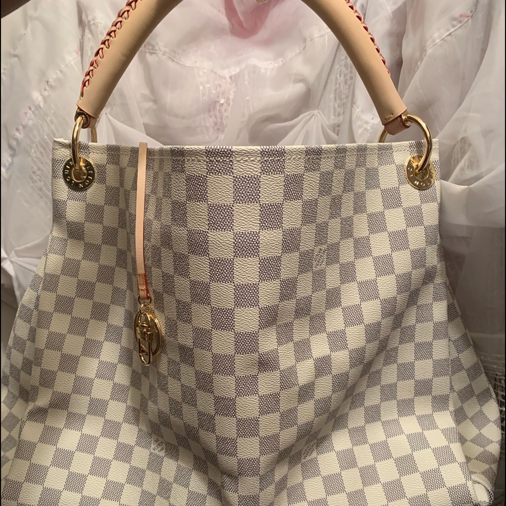 LV DAMIER ARTSY BAG GM GENTLY WORN